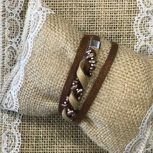 Handmade wrap leather bracelet with pearl
